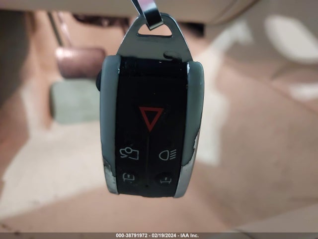 2009 JAGUAR XF SAJWA05B79HR37221 Photo 10