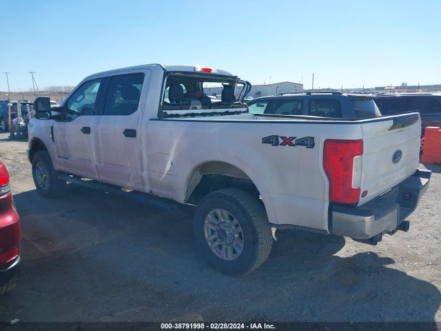 Ford F-250 Xlt 2019 1FT7W2BT1KEE87831 Image 3