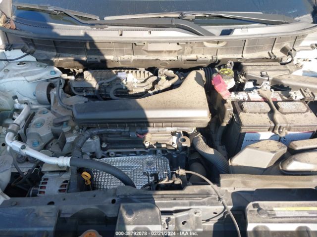JN8AT2MT7JW456303 Nissan Rogue Sl