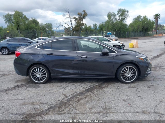 Chevrolet Cruze Premier Auto 2017 1G1BF5SM2H7225939 Image 13