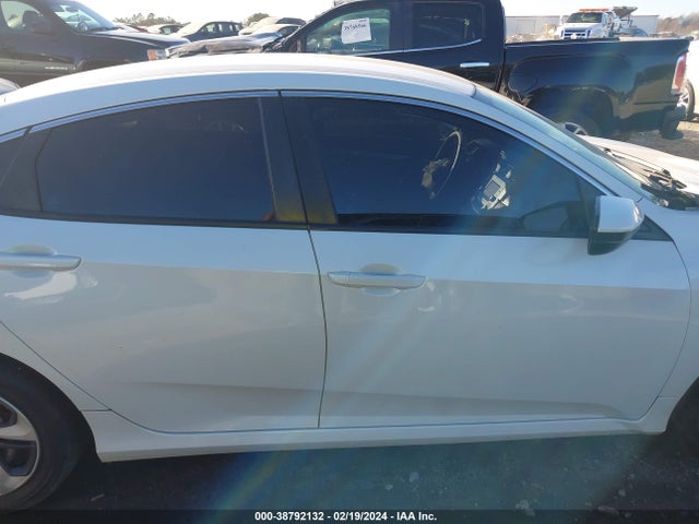 Honda Civic Lx 2019 19XFC2F61KE202543 Image 13