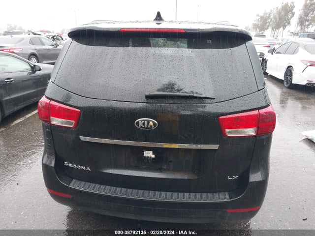 KIA SEDONA LX 2016 KNDMB5C19G6157255 Image 17