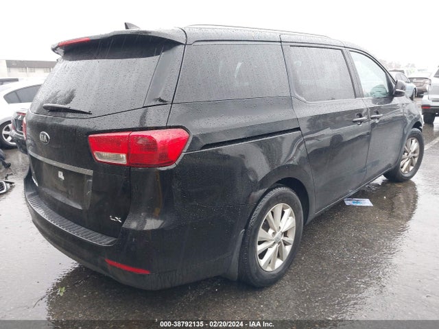 KIA SEDONA LX 2016 KNDMB5C19G6157255 Image 4