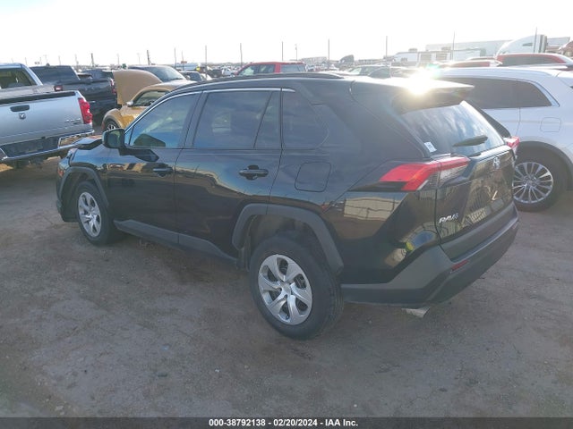Toyota RAV4 LE 2021 2T3H1RFV6MC102672 Image 3