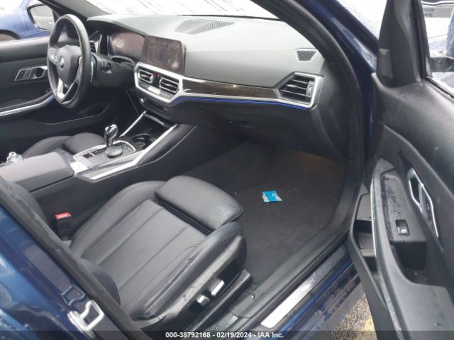 2021 BMW 330I 3MW5R1J09M8C02831 Photo 4