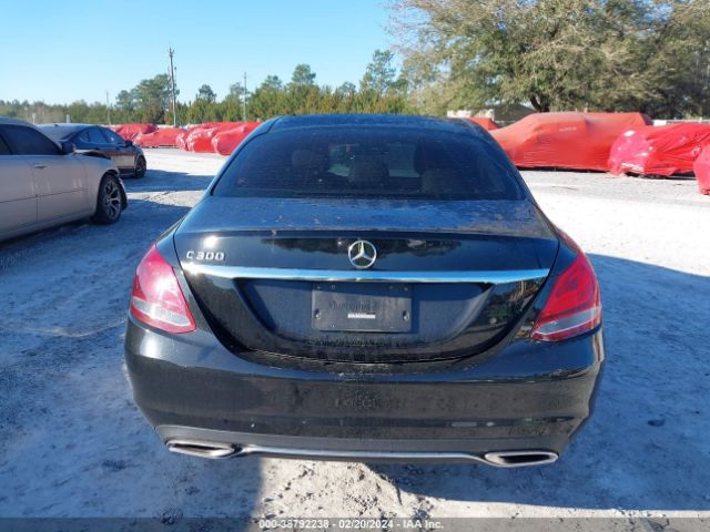WDDWF4JB1HR260680 Mercedes-Benz C 300 Luxury/sport