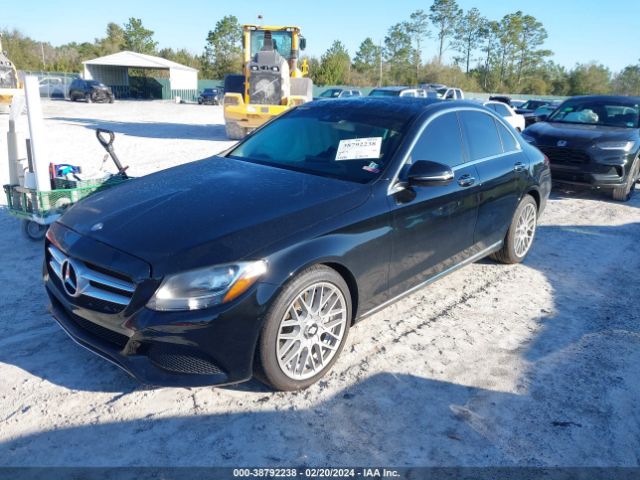 WDDWF4JB1HR260680 Mercedes-Benz C 300 Luxury/sport