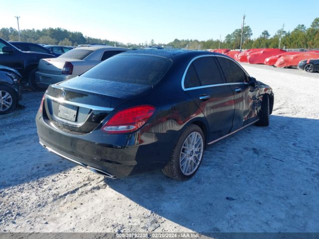 WDDWF4JB1HR260680 Mercedes-Benz C 300 Luxury/sport