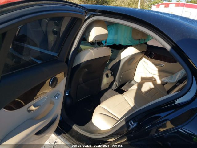 WDDWF4JB1HR260680 Mercedes-Benz C 300 Luxury/sport
