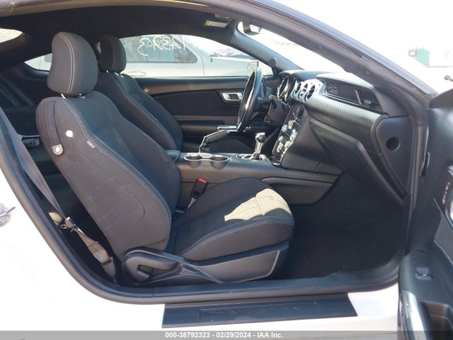 Ford Mustang Ecoboost Fastback 2020 1FA6P8TH8L5178404 Image 5
