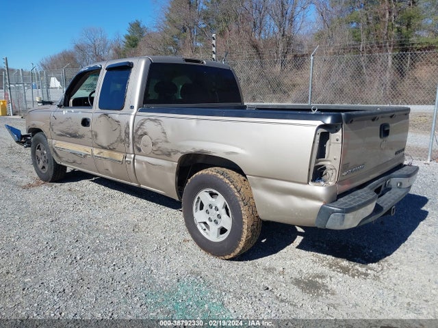 2005 CHEVROLET SILVERADO 1500 LS VIN: 2GCEC19V151302488