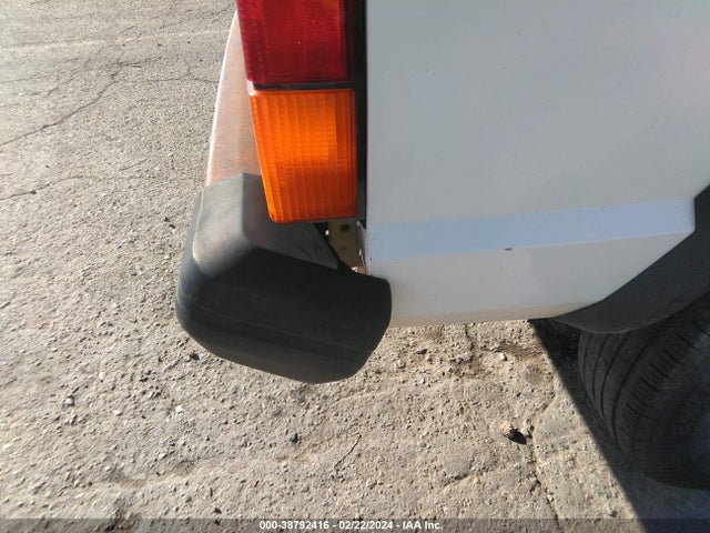1996 JEEP CHEROKEE SE VIN: 1J4FJ27P0TL158955