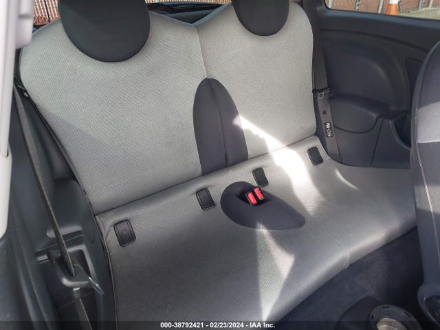 2005 MINI COOPER WMWRC33485TJ66266 Photo 7