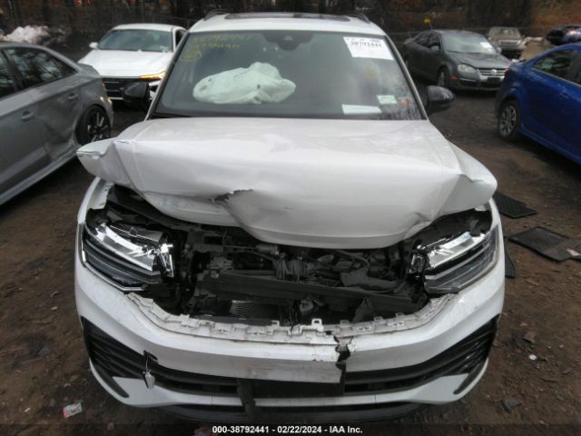 3VV8B7AX1PM046771 Volkswagen Tiguan 2.0t Se R-line Black