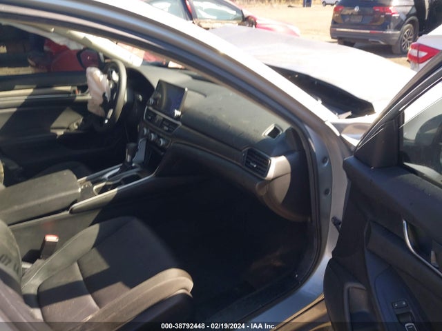 Honda ACCORD LX 2019 1HGCV1F13KA144810 Image 5