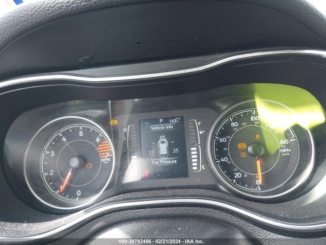 1C4PJLLB3KD110644 Jeep Cherokee Latitude Plus Fwd