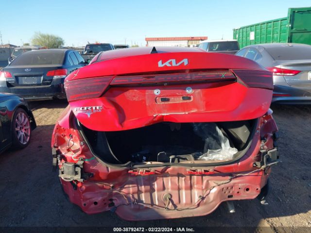 3KPF24AD9NE428256 KIA Forte Lxs