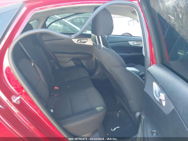 3KPF24AD9NE428256 KIA Forte Lxs