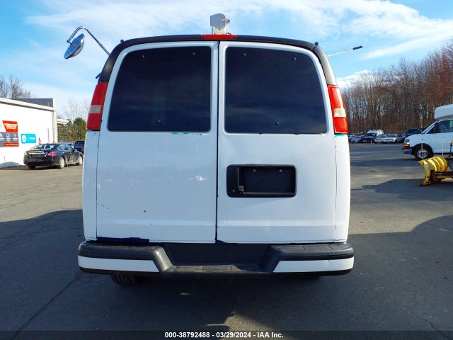 Chevrolet Express 1500 Work Van 2014 1GCSGAFX9E1199176 Image 16