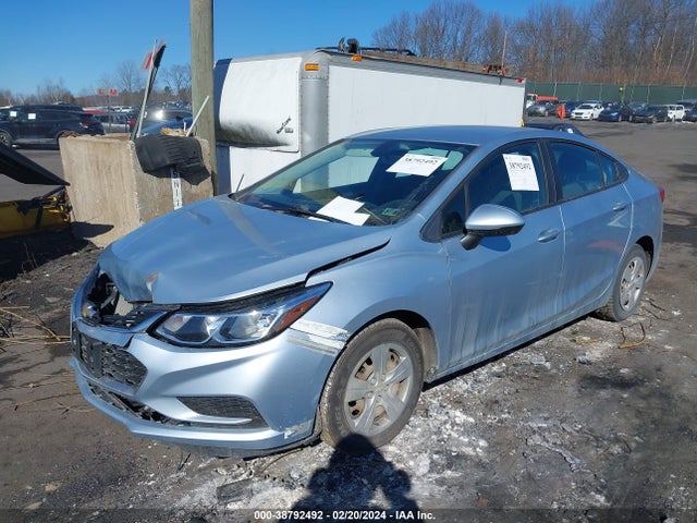 Chevrolet Cruze Ls Auto 2017 3G1BC5SM2HS527127 Image 2