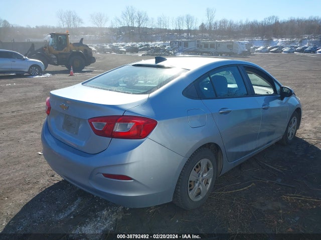 Chevrolet Cruze Ls Auto 2017 3G1BC5SM2HS527127 Image 4