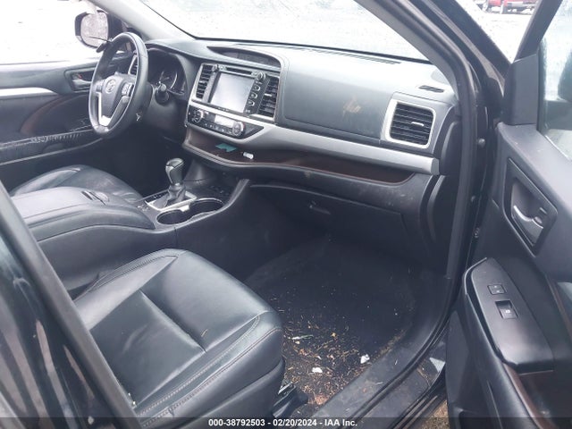 Toyota Highlander Xle V6 2016 5TDJKRFH7GS275047 Image 5
