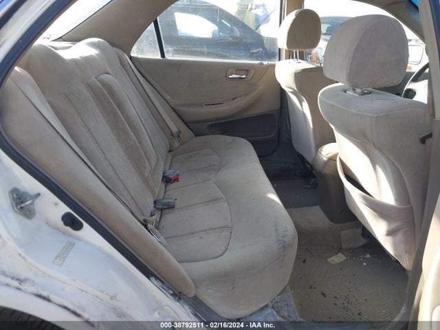 2000 HONDA ACCORD 2.3 EX VIN: JHMCG6677YC005642