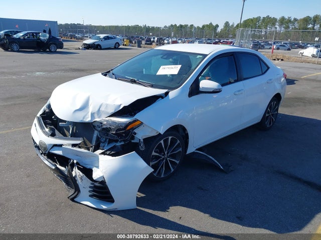 Toyota COROLLA SE 2017 2T1BURHE5HC874542 Image 2