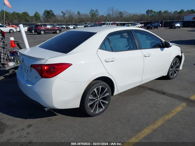 Toyota COROLLA SE 2017 2T1BURHE5HC874542 Image 4
