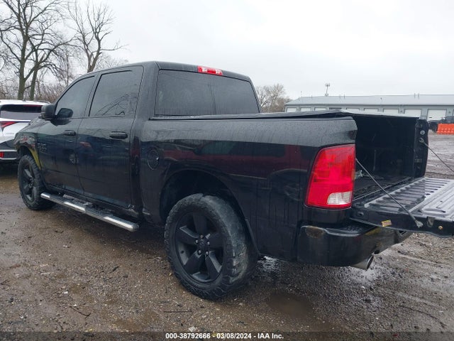 RAM 1500 Express  4x4 5'7 Box 2017 3C6RR7KT0HG746833 Image 3