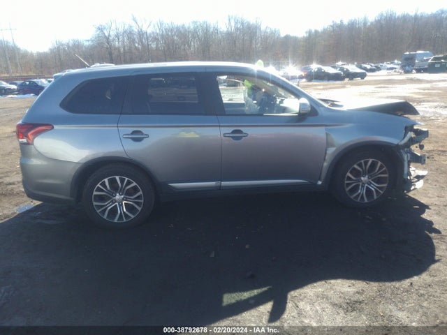 Mitsubishi Outlander Se 2016 JA4AZ3A36GZ013615 Image 12