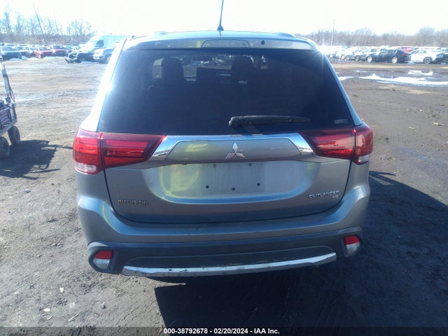 Mitsubishi Outlander Se 2016 JA4AZ3A36GZ013615 Image 15