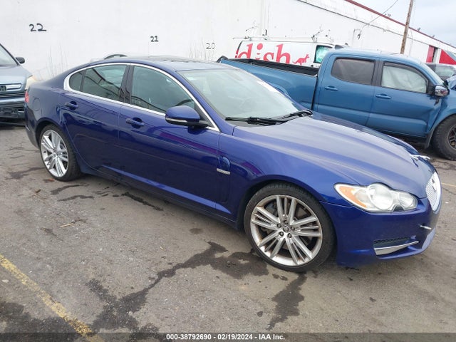 2011 JAGUAR XF SAJWA0HE7BMR94456 Photo 0