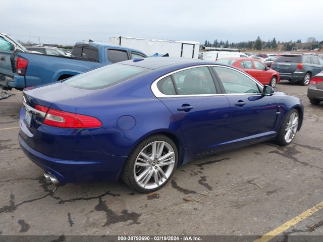 2011 JAGUAR XF SAJWA0HE7BMR94456 Photo 3