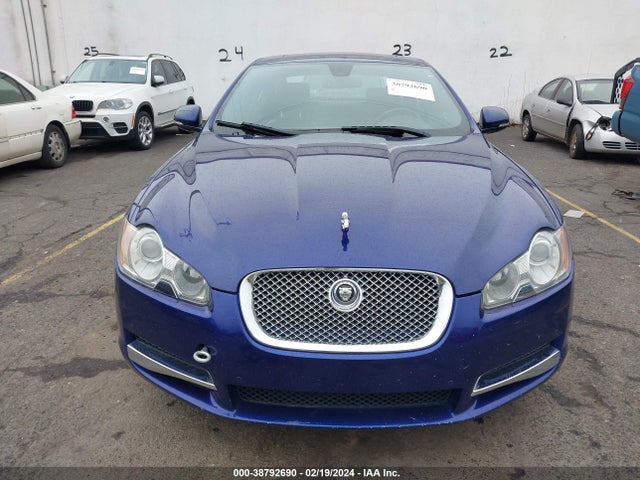 2011 JAGUAR XF SAJWA0HE7BMR94456 Photo 5