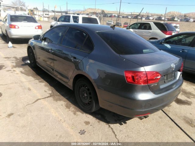 3VWD17AJ8EM228067 Volkswagen Jetta 1.8t Se