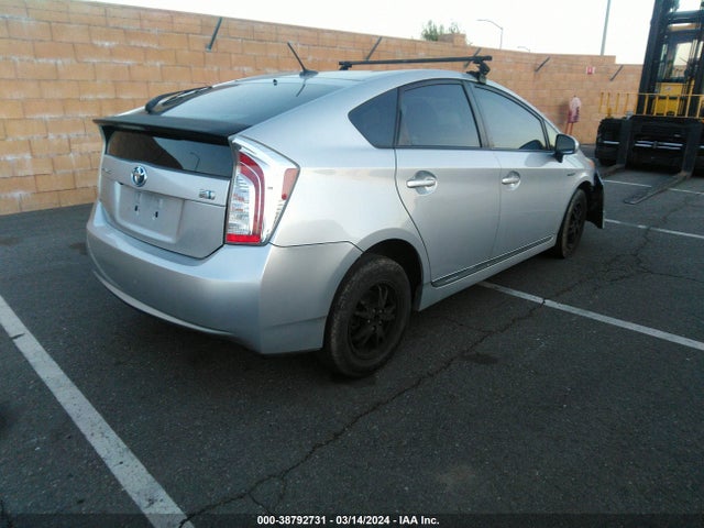2013 TOYOTA PRIUS THREE VIN: JTDKN3DU5D5625222