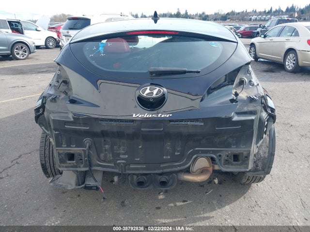 Hyundai Veloster Base W/red 2014 KMHTC6AD6EU194182 Image 17
