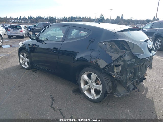 Hyundai Veloster Base W/red 2014 KMHTC6AD6EU194182 Image 3