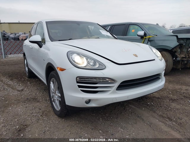 2013 PORSCHE CAYENNE WP1AF2A22DLA23801 Photo 0