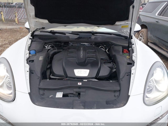 2013 PORSCHE CAYENNE WP1AF2A22DLA23801 Photo 9