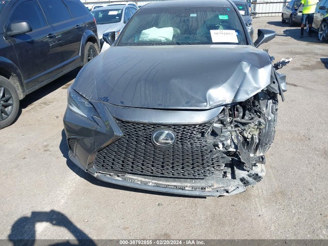 58AJZ1B15PU140042 Lexus Es 350 F Sport Handling