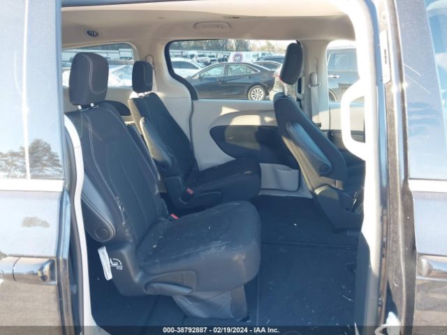 2C4RC1CG8PR533887 Chrysler Voyager Lx