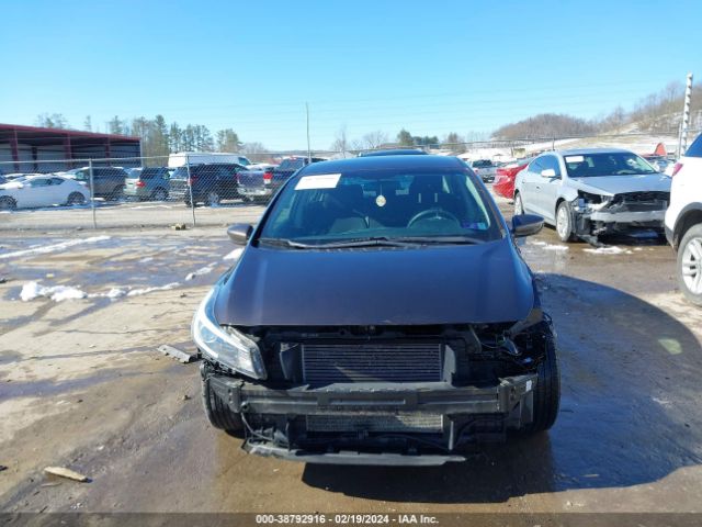 3KPFK4A78JE177069 KIA FORTE LX
