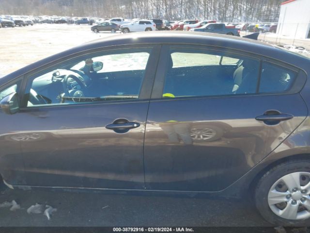 3KPFK4A78JE177069 KIA FORTE LX