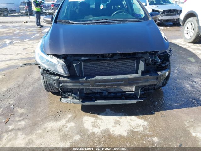 3KPFK4A78JE177069 KIA FORTE LX