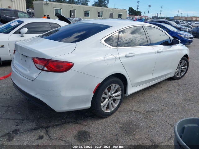 Chrysler 200 Limited 2015 1C3CCCAB1FN703872 Image 4