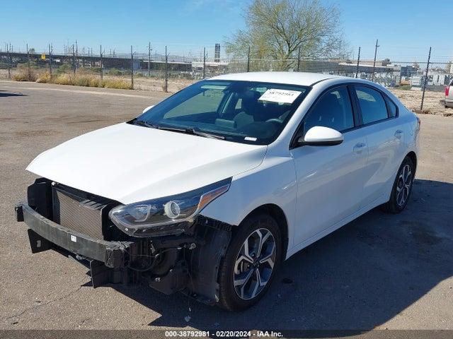 KIA Forte Lxs 2021 3KPF24AD3ME349213 Image 2