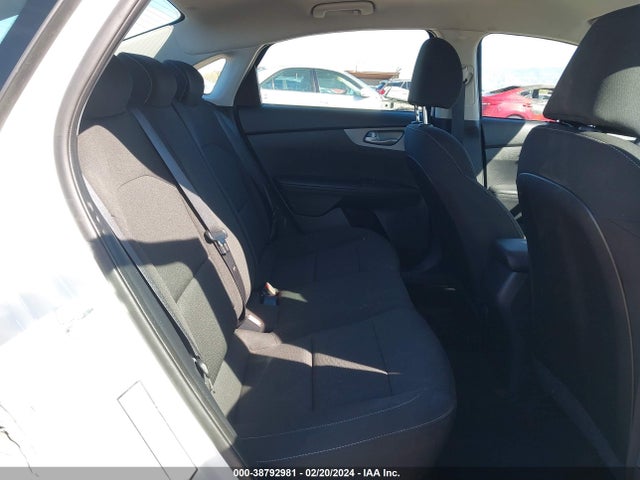 KIA Forte Lxs 2021 3KPF24AD3ME349213 Image 8