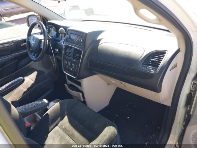 2C4RDGBG4GR209675 Dodge Grand Caravan Se